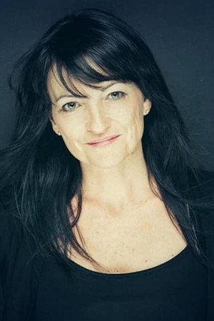 Julia Worsley portrait