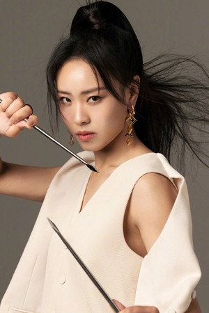 Ling Yun portrait