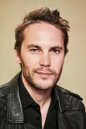 Taylor Kitsch portrait