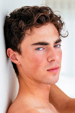 Nick Floyd portrait