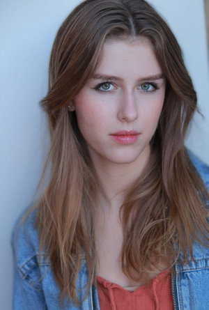 Claire Schulze portrait
