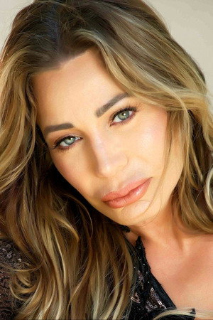Taylor Dayne portrait