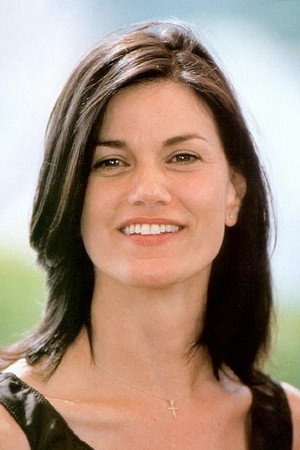 Linda Fiorentino portrait