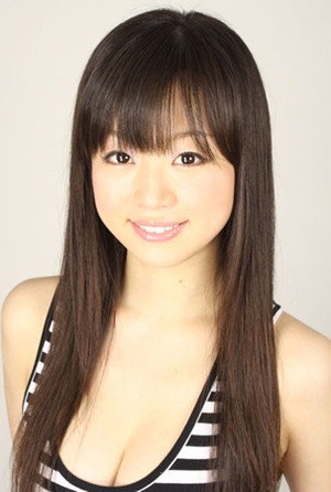 Chiaki Kyan portrait
