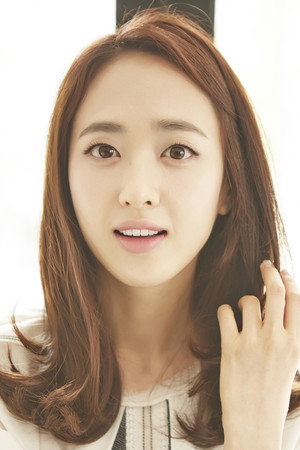 Kim Min-joung portrait