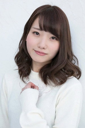 Yurina Amami portrait