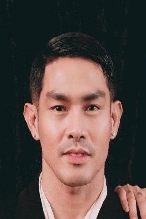 Ion Perez portrait