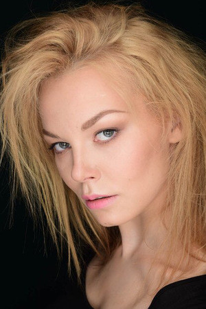 Tina Tarusina portrait