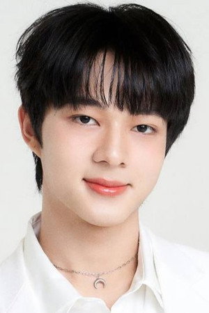 Chawarin Perdpiriyawong portrait