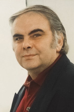Enis Fosforoğlu portrait