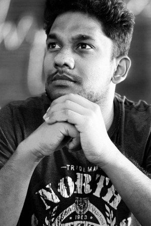 Vignesh Raja portrait