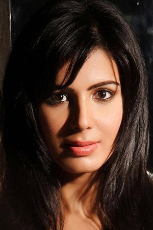 Kirti Kulhari portrait
