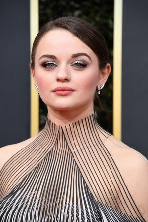 Joey King portrait