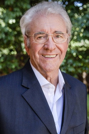 Juca de Oliveira portrait