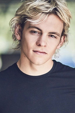 Ross Lynch portrait