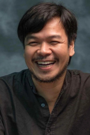Ian Lomongo portrait
