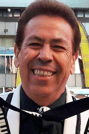 Alex del Castillo portrait