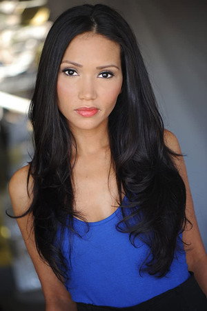 Atheana Ritchie portrait