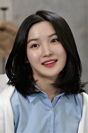 Chun Young-min portrait