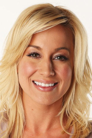 Kellie Pickler portrait