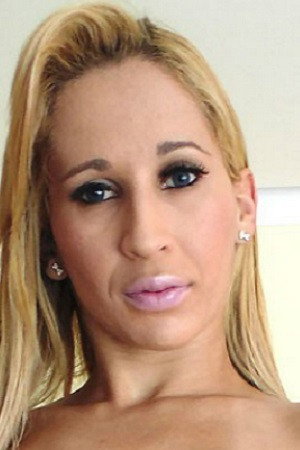 Shirley Soares portrait