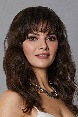 Gizem Ünsal portrait