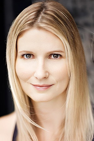 Heidi Cederburg portrait