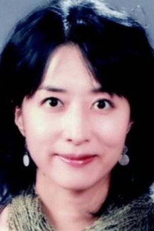 Shin Yoon-jung portrait