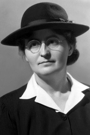 Émilie Busquant portrait