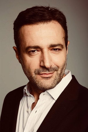 Fırat Doğruloğlu portrait