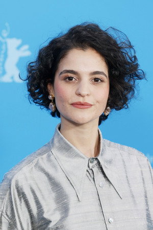 Eya Bouteraa portrait