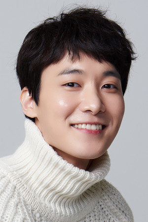 Chang Ryul portrait