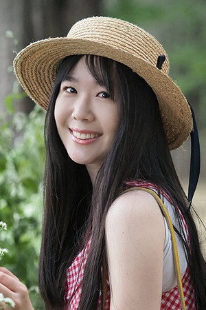 Kim Ga-ryung portrait