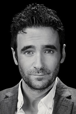 Allan Hawco portrait