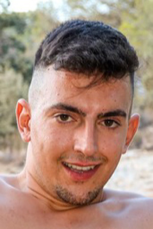 Roma Perez portrait