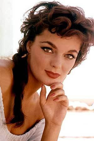 Marilyn Hanold portrait