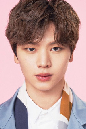 Yook Sung-jae portrait