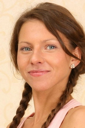 Ally N. portrait