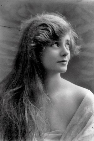 Evelyn Laye portrait