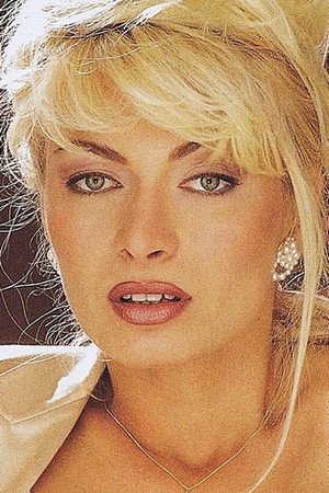 Lea Martini portrait