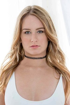 Daisy Stone portrait