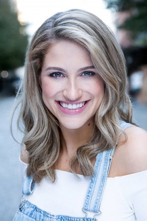 Kailey Hyman portrait