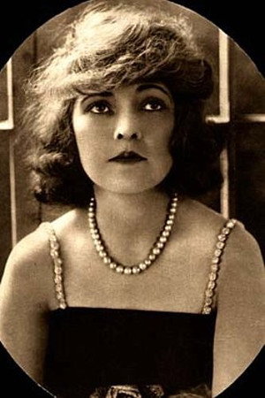 Fannie Ward portrait