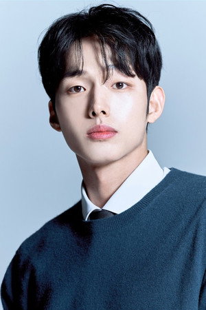 Lee Jung-sic portrait