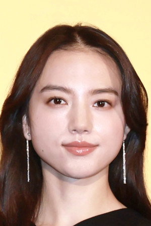 Kaya Kiyohara portrait