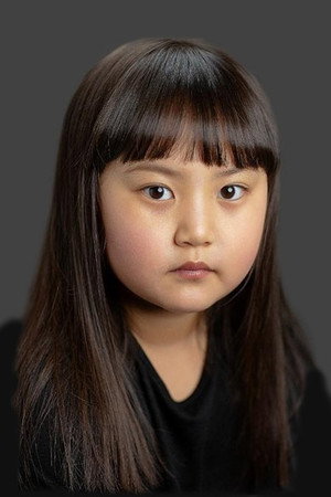 Shin Min-seo portrait