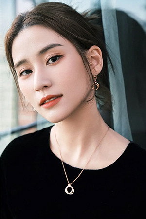 Laurinda Ho portrait