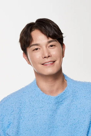 Kang Ji-woon portrait