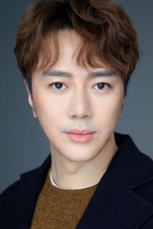 Wang Haojun portrait