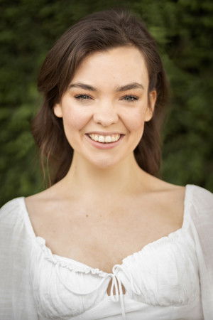 Chloé Hayden portrait
